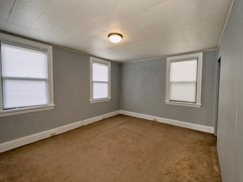 308 Beech St, Oakmont PA  15139-2104 exterior