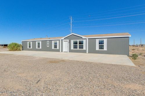 5020 Coyote Ln, Casa Grande, AZ 85193-8729