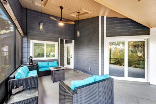 10440 Jupiter Narrows Dr, Hobe Sound FL 33455-3254 exterior