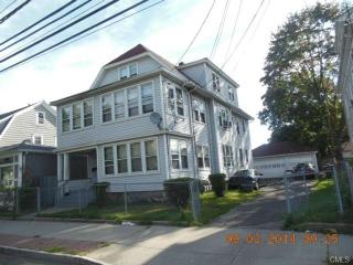 2434 Main St, Bridgeport, CT 06610-1805