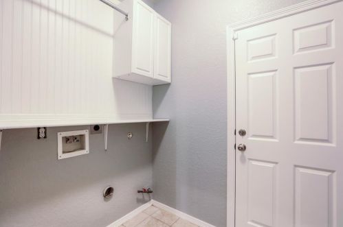 8514 Sports Haven Dr, Humble TX  77346-6000 exterior