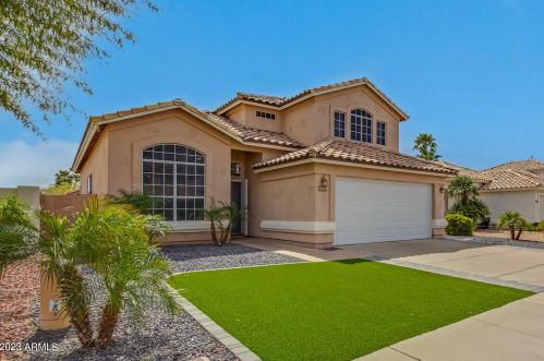 6919 Tina Ln, Glendale AZ  85310-5249 exterior