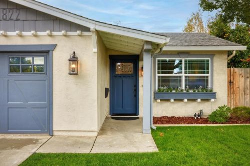 822 Wilma Ave, Ripon, CA 95366-2558