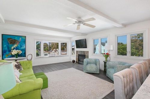 719 Nantasket Ct, San Diego CA 92109-7443 exterior