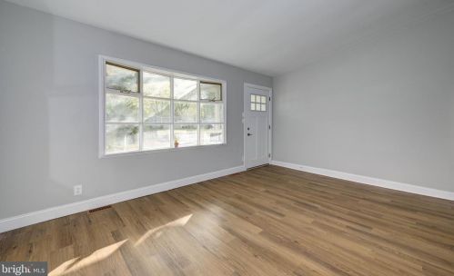 213 Florence Ave, West Deptford NJ  08093-2025 exterior