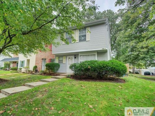 347 Mcdowell Dr, East Brunswick, NJ 08816-4089