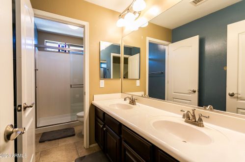 2016 102nd Ln, Tolleson AZ  85353-5674 exterior