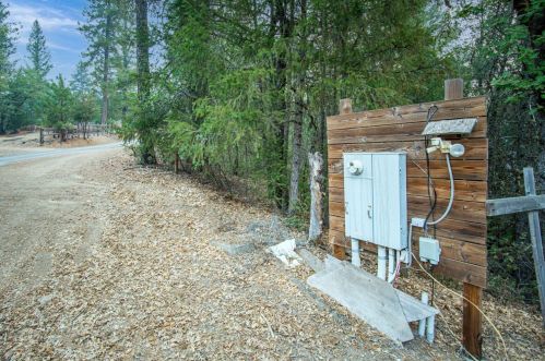 13425 Wild Life Ln, Grass Valley CA  95945-7928 exterior