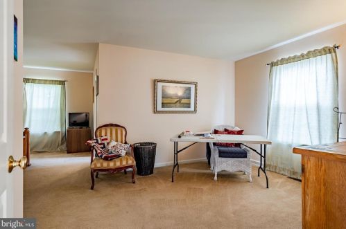 222 Clarkdale Ln, Gilbertsville PA  19525-9357 exterior