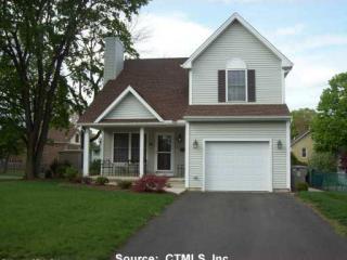 87 5th St, Bristol, CT 06010-5338