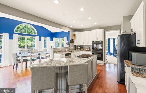 12020 Morningstar Pl, Lovettsville VA  20180-1925 exterior