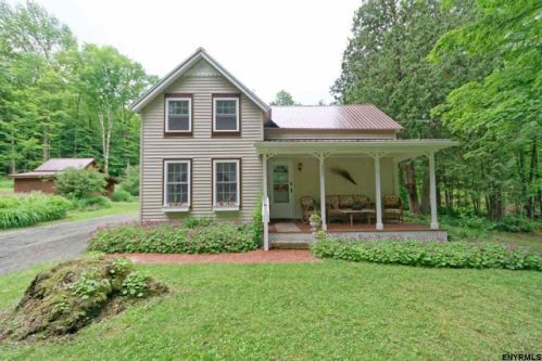 353 Scriven Rd, Taconic Lake, NY 12138-4208