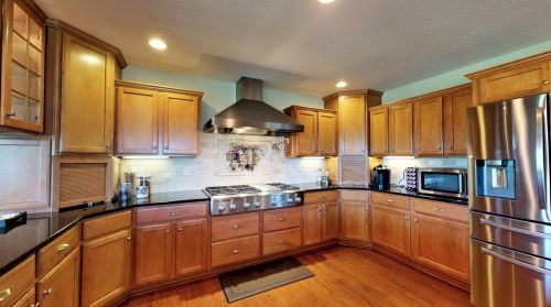 4303 Sweeney Ln, Fairfax OH  45133-4316 exterior