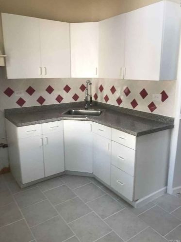 107-25 125th St, Jamaica, NY 11418-2705