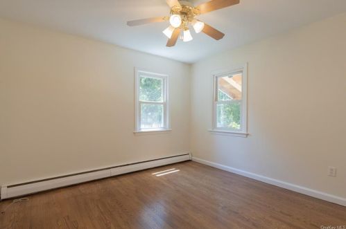 21 Stanley Rd, Garnerville NY  10923-1504 exterior