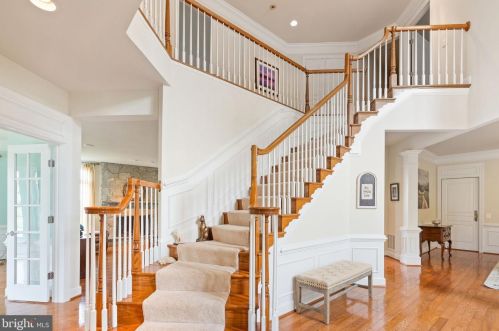 20906 Mcintosh Pl, Leesburg VA  20175-6372 exterior