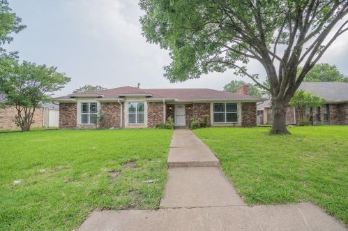805 Autumn Lake Dr, Allen TX  75002-2144 exterior
