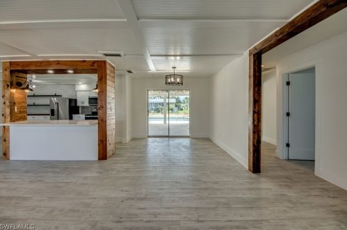 208 43 Ter, Cape Coral FL  33904-8425 exterior