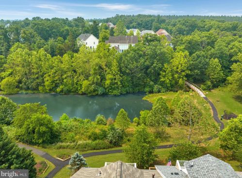 43001 Mill Race Ter, Leesburg, VA 20176-6869
