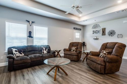 4105 Moulton St, Greenville TX  75401-5845 exterior