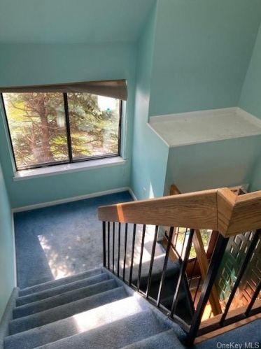 52 Arthur Ct, Rye Brook NY  10573-3153 exterior