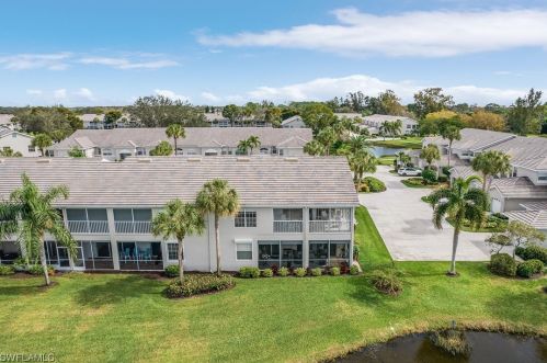 13055 Castle Harbour Dr, Naples FL  34110-8132 exterior