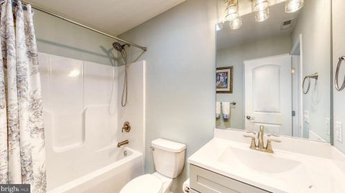 113 Mourning Dove Ln, Dover DE  19901-9322 exterior