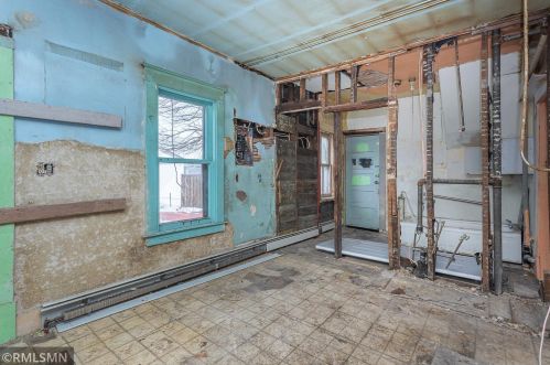 618 Pierce St, Minneapolis MN 55413-2528 exterior