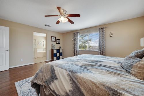 336 Tilden Cir, Vacaville CA  95688-9485 exterior