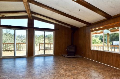 3243 Eagle Point Ln, Lake Nacimiento CA  93446-4130 exterior