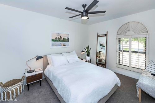 5301 Paradise Dr, Scottsdale AZ 85260-5433 exterior