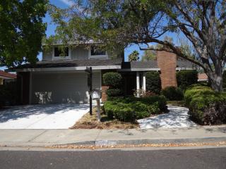 4645 Sugarland Cir, Concord CA  94521-4310 exterior