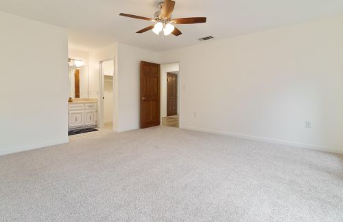 935 Holbrook Cir, Fort Walton Beach FL  32547-6733 exterior
