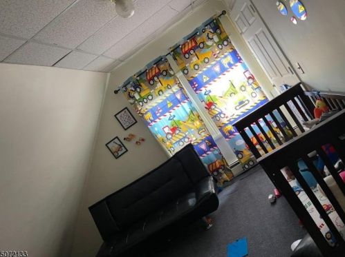 71 Knickerbocker Ave, Paterson NJ 07503-1410 exterior