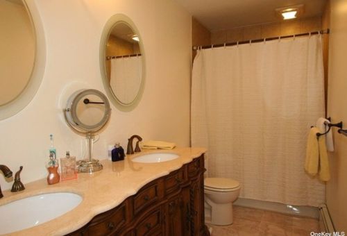 77 Waterside Ave, Northport NY  11768-3517 exterior