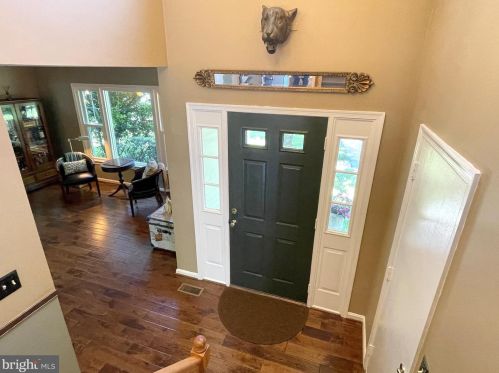 37883 Wexford Pl, Purcellville, VA 20132-3123