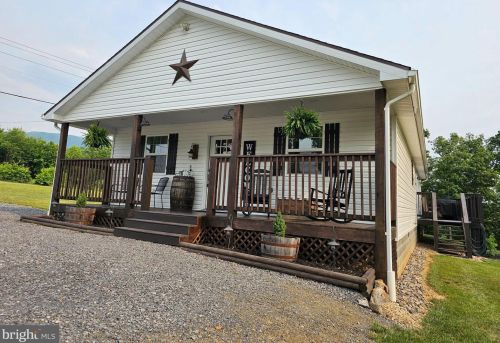 278 Justamere Rd, Purgitsville, WV 26845-9102