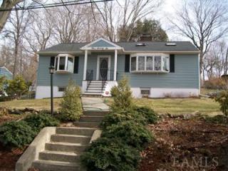 376 Linda Ave, Hawthorne, NY 10532-1409