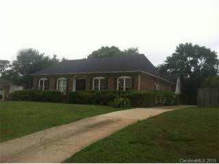 8535 Dunsinane Dr, Charlotte, NC 28227-2627