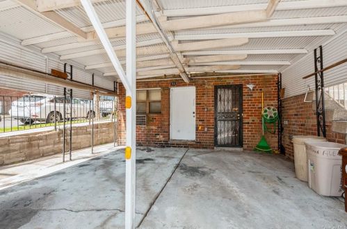 1801 Pitman Ave, Bronx, NY 10466-1909