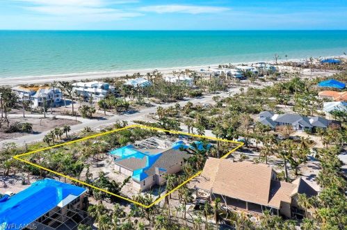 664 Gopher Walk Way, Sanibel, FL 33957-5200
