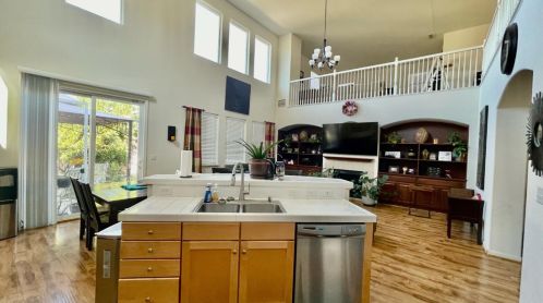 345 Scrub Oak Dr, Lathrop CA  95330-8689 exterior