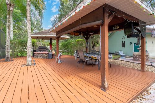 1517 Fortune Rd, Fort Pierce, FL 34953-1640