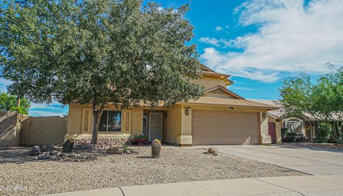 23829 39th Ln, Glendale, AZ 85310-4015