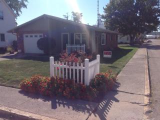 117 Mill St, Botkins, OH 45306-8028