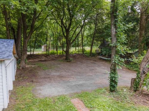 2450 State Route 208, Walden NY  12586-2801 exterior