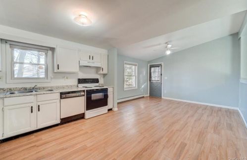 107 Park Ave, Monticello NY  12701-1842 exterior