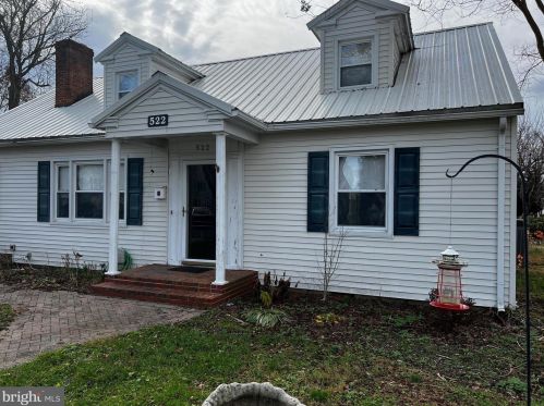 522 Phillips St, Seaford, DE 19973-2308