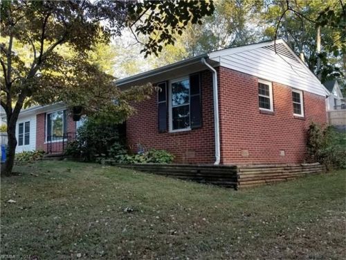 67 Skyview Ter, Asheville, NC 28806-3782