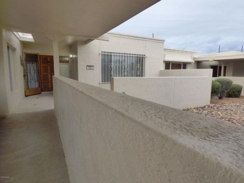 1062 Caribe Ave, Tucson, AZ 85710-1258